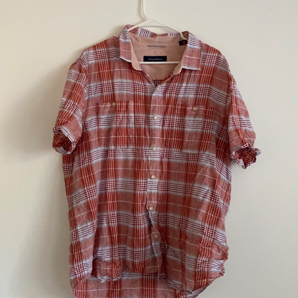 Tommy Bahama 100% linen men’s button down
